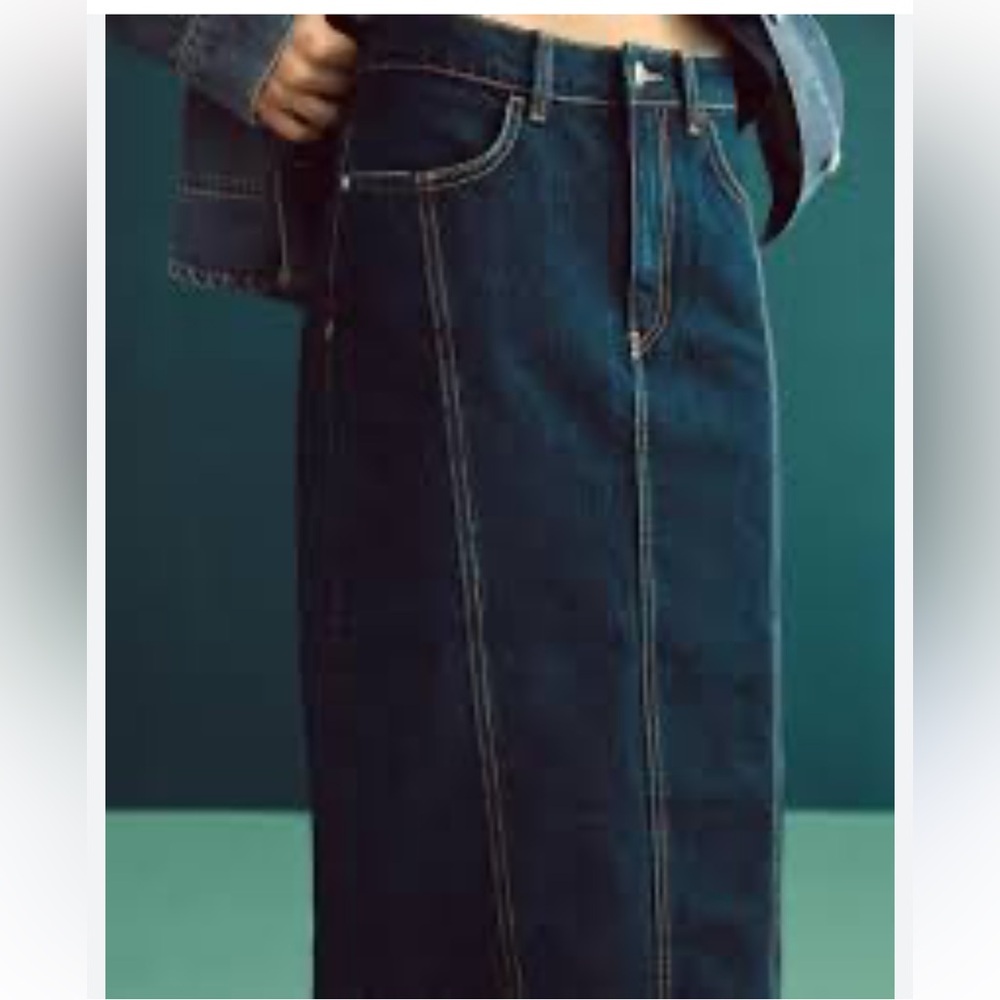 ZARA BLUE DENIM MIDI LENGTH SKIRT SIZE MEDIUM